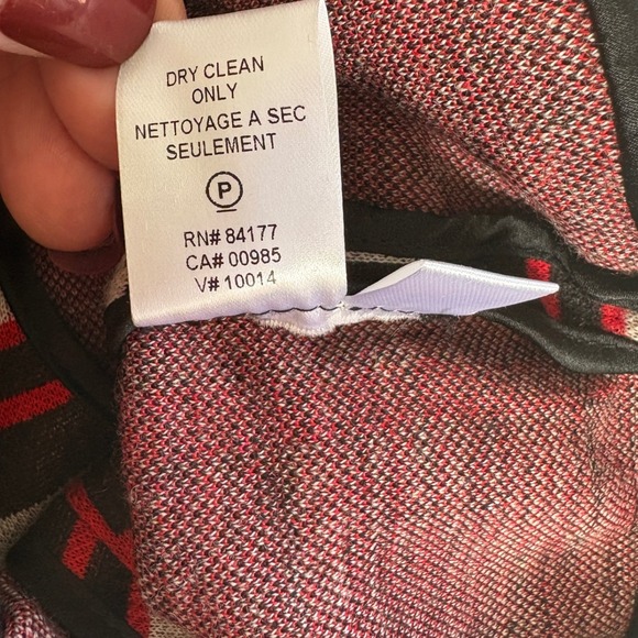 Diane Von Furstenberg Red, Black & White Geo Print Wool Blend Jacket, Size 10 - Picture 7 of 7